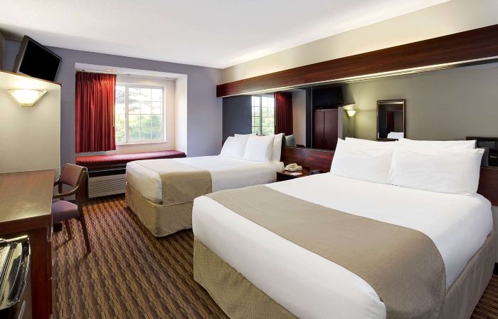 Microtel Inn & Suites by Wyndham Murfreesboro