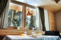 Maribel Hotel