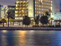 ヒルトン ガーデン イン イズミル バイラクル イズミルのホテル