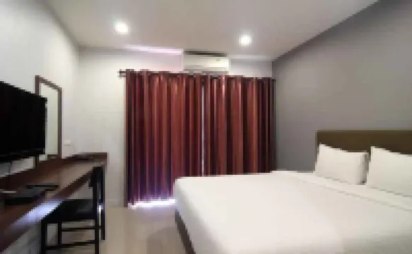 ศรีตระกูลเพลส, Sritrakul Place โรงแรมใกล้Midea Art Thai(Hello Van Gogh)