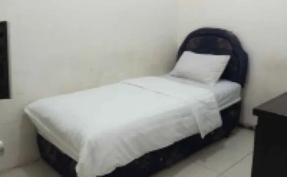 Glory Mansion Resident