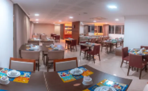 Avectur超值商業 & 公寓