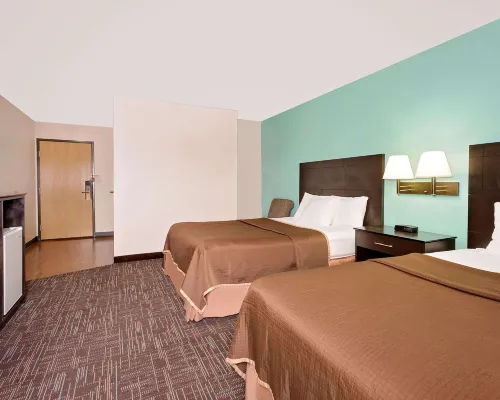 Howard Johnson by Wyndham Gothenburg Hotels in Dawson County