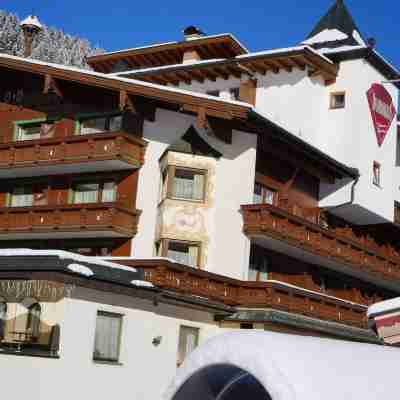 Alpenbad Hotel Hohenhaus Hotel Exterior