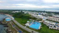 Thunderbird Resorts - Poro Point - Meerblick