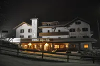 Alpenlife Hotel Someda Hotels in Moena