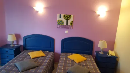 Hotel Apartamento Praia Azul Отели рядом с достопримечательностью «Torre de Santa Cruz»