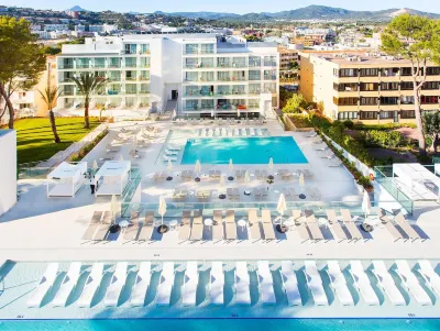 Reverence Life Hotel - Adults Only Hotels near Calo d'en Pellicer