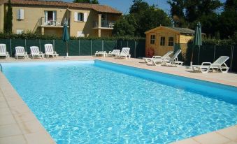 Residhotel Golf Grand Avignon
