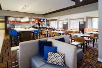 Courtyard Portland Beaverton - breakfast