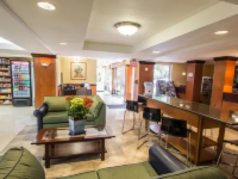 ควอลิตี้อินน์ สนามบินไมอามี - ดอรัล โรงแรมในดอรัล