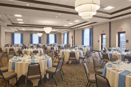 Hilton Garden Inn Akron