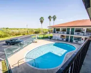 Econo Lodge Sebring - Pools