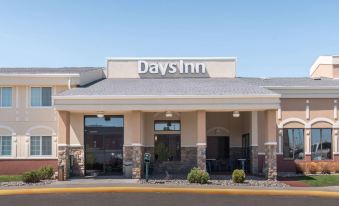 Days Inn by Wyndham Minot