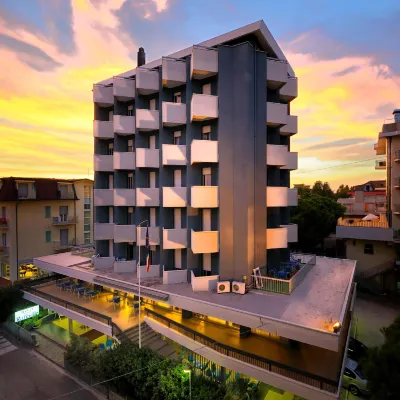 Hotel Raffaello Отели рядом с достопримечательностью «Визербелла»