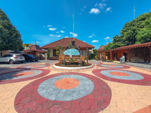 Dem Ayem Heritage Guest House - Pensions