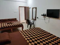 Prakash Holiday Inn Hotels in Arambol