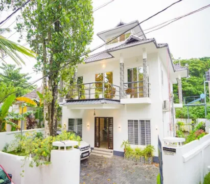 Oceana Hills Residency