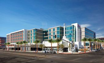 3. Hilton G..