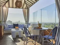 Sixty Beverly Hills Hotels near Bel Air
