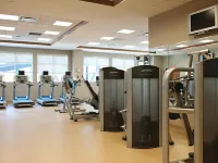 塞涅卡尼亞加拉度假飯店及 - 健身房