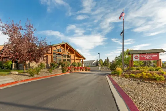 Best Western Plus McCall Lodge  Suites