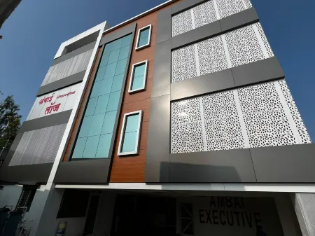 Ambai Executive Lodge