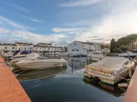 Port Currican - Parking