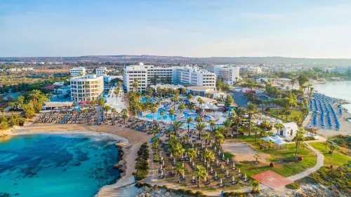 Adams Beach Hotel & Spa Deluxe Wing – Adults Only Hotels in Sotira