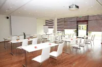 Thermenhotel Karawankenhof Hotels in Gemeinde Finkenstein am Faaker See