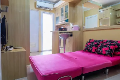 Affordable Price 2Br Green Pramuka City Apartment فنادق في 