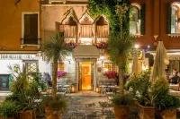 Hotel Santo Stefano Hotels near Palazzo Ferro Fini