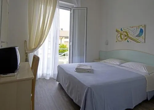 Hotel Vienna Отели в г. Igea Marina