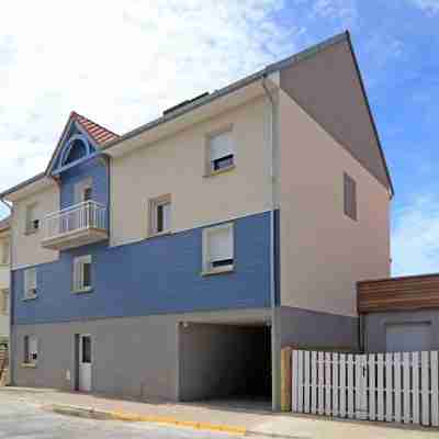 Hôtel du Cheval Blanc Hotel Exterior