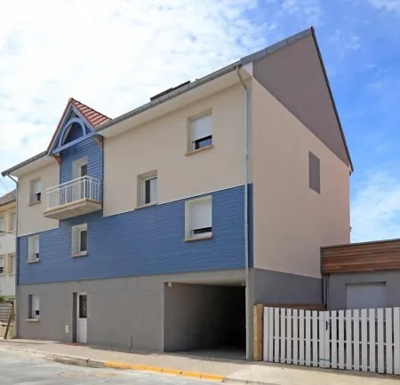 Hôtel le Cheval Blanc Отели в г. Фор-Маон-Пляж