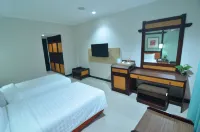 Hotel Sofia Juanda Surabaya Các khách sạn ở Gedangan