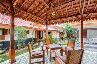 Roemah Noni Macanan Hotel a Danurejan