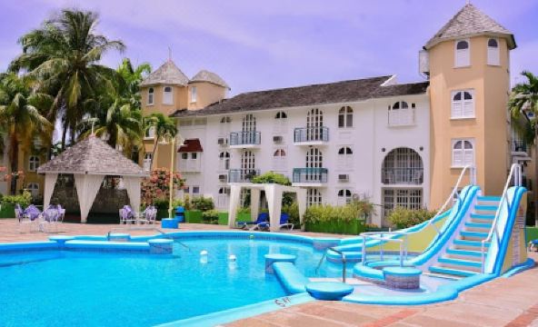 Sandcastles Beach Resort - Housity