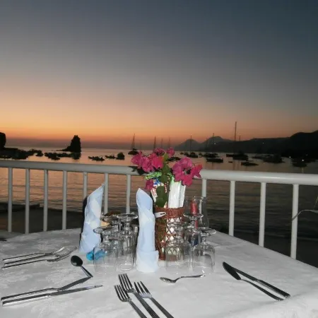 Hotel Conti
