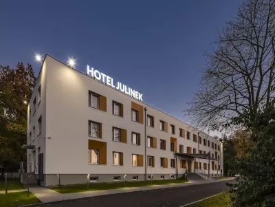 B&B Julinek Park Hotels in Warsaw West County