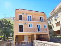 Midia Suites Hotel dekat Parnassos Ski Chalet Center