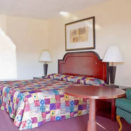 Parkway Inn