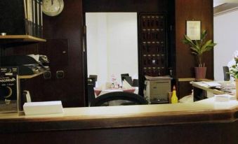Hotel Elite AN der Universitaet