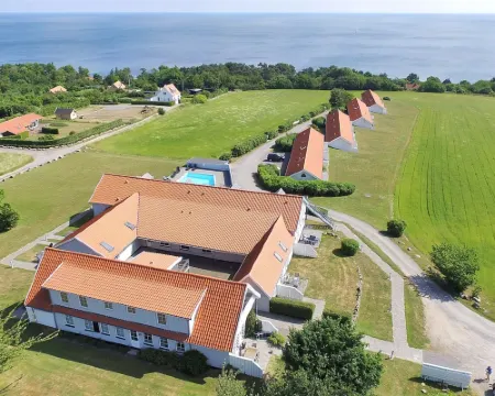 "Roger" - 400m from the Sea Hotels in Allinge