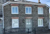 The Padstow Cottage with Breakfast at Rick Stein's Seafood Restaurant Các khách sạn ở 