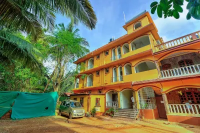 Costa de Calangute Hotels near Calangute Beach