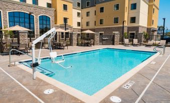 Staybridge Suites Newark - Fremont