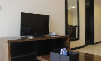 Gorgeous & Comfy 2Br at Braga City Walk Apartment