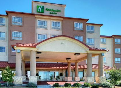 Holiday Inn & Suites Albuquerque Airport