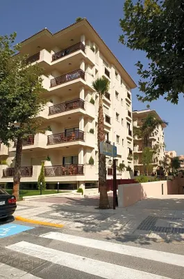 Apartamentos Albir Confort 1 Dormitorio Hotel dekat Cala Tio Ximo